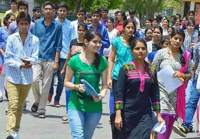 PG AND UG COLLEGE OR UNIVERSITY TOP  STUDENTS GET IT UNION GOVERNMENT SCHOLARSHIP APPLY 